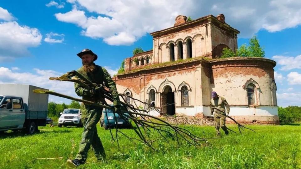 Под Каслями в Челябинской области восстанавливают храм Симеона Верхотурского