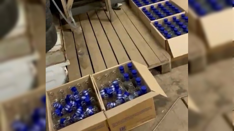 В Челябинске нашли гаражи с контрафактным алкоголем