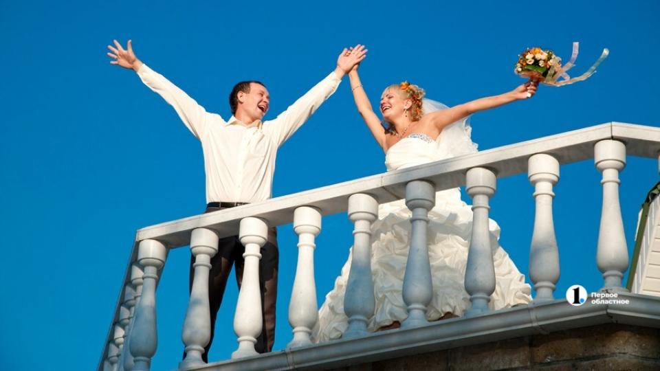 Рекордное количество пар распишутся в День семьи, любви и верности на Южном Урале