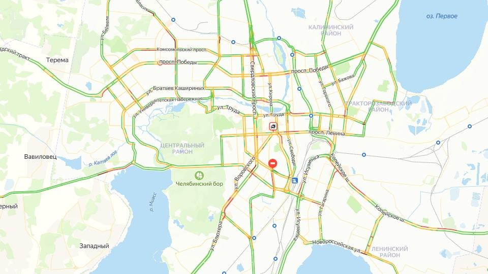 Дороги Челябинска сковали восьмибалльные пробки утром 11 ноября