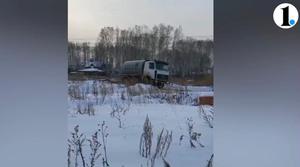 В Сосновском районе возбудили дело из‑за слива сточных вод в почву