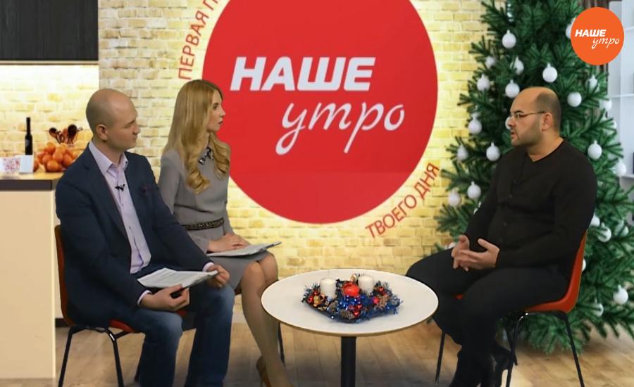 Николай Дейнеко проверяет детские площадки 