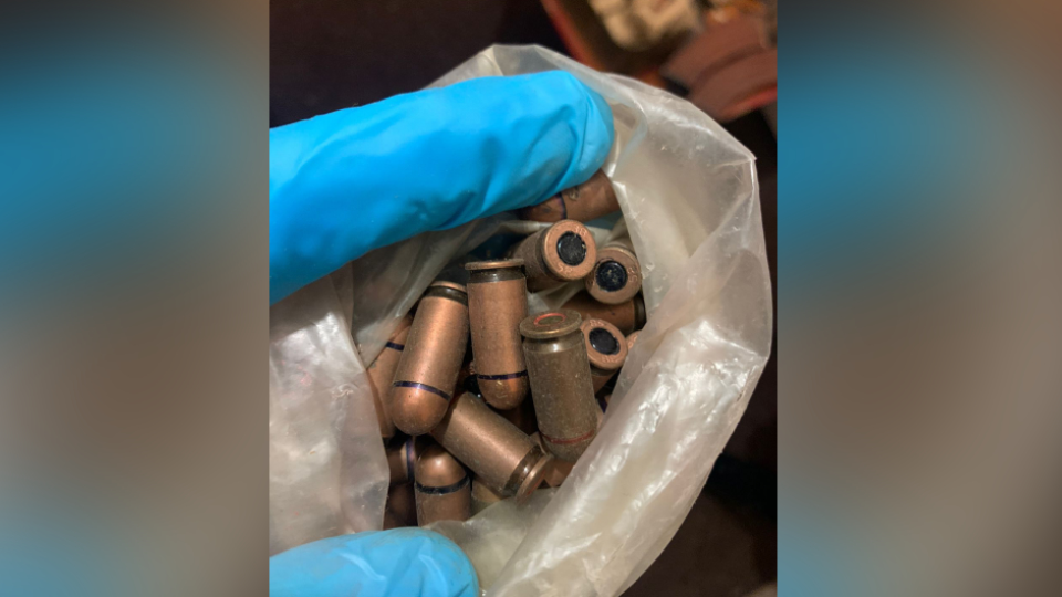 В Челябинске полицейские изъяли у мужчины более 1300 боеприпасов