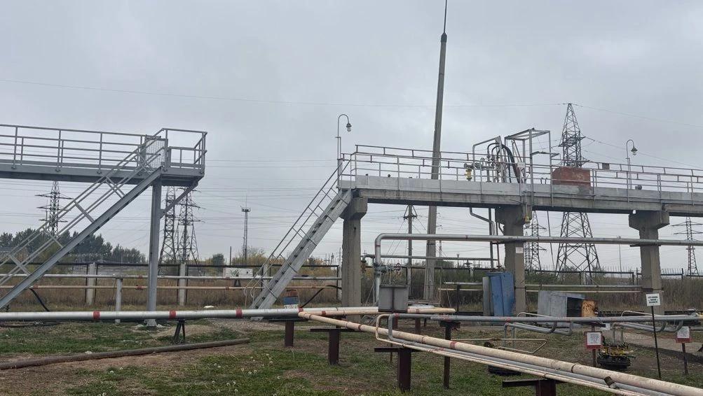 Судебные приставы опечатали газонаполнительную станцию в Троицке