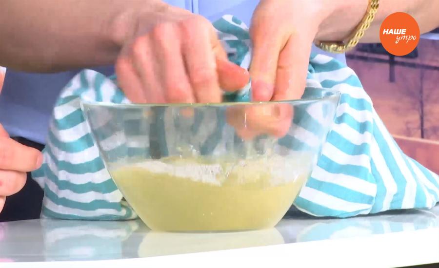 Выводим пятна кофе 