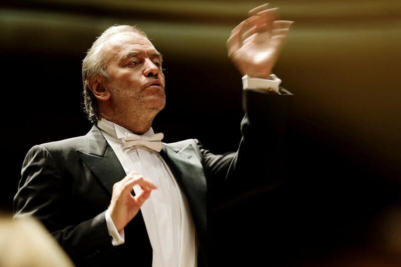 Валерий Гергиев и оркестр Мариинского театра выступят в Челябинске