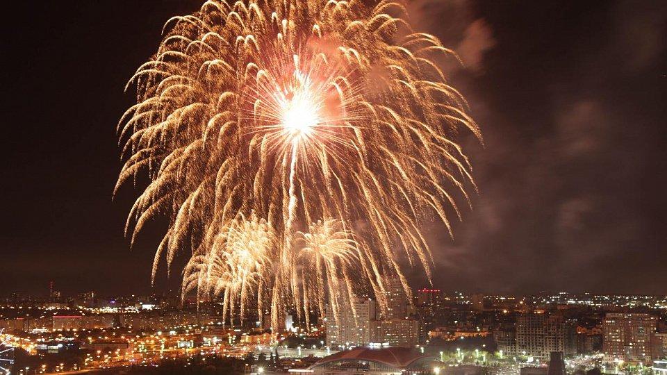 В Челябинске автобусы изменят маршруты на время салюта 1 мая