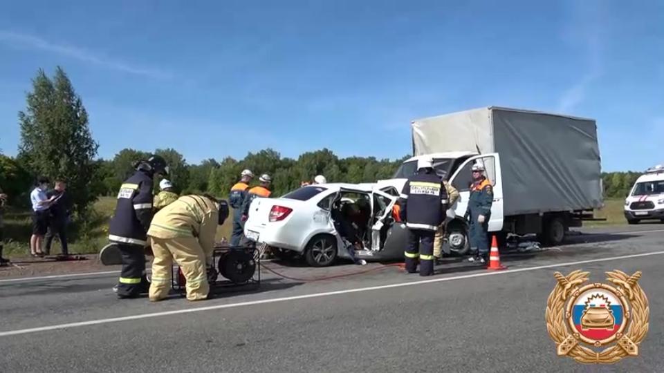 Четверо южноуральцев погибли в лобовом ДТП на трассе в Башкирии