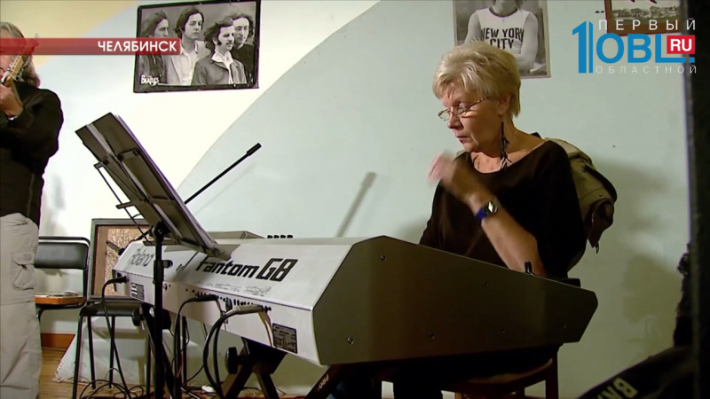 Музыканты отметили день рождения Джона Леннона кавер-концертом