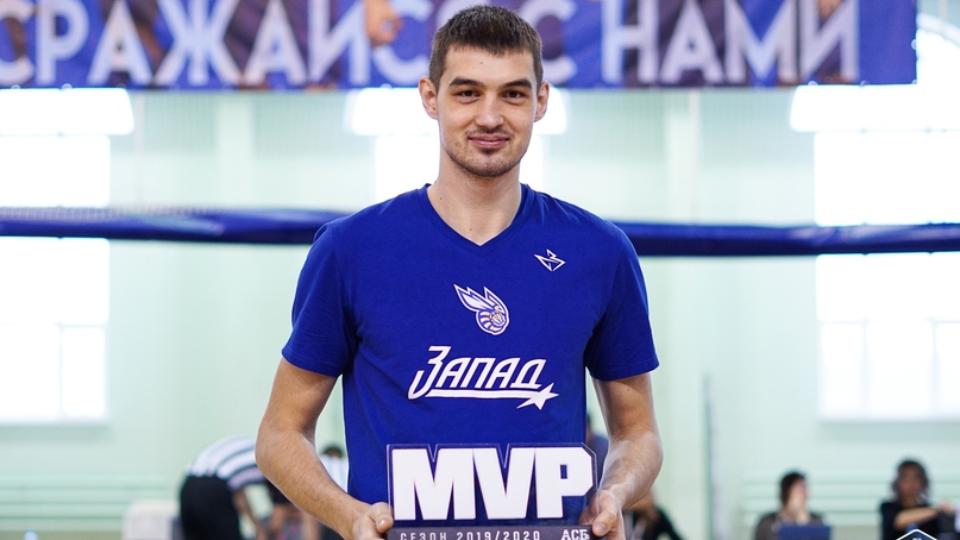 Баскетбольный клуб «Металлург» подписал контракт с центровым Константином Куликовым