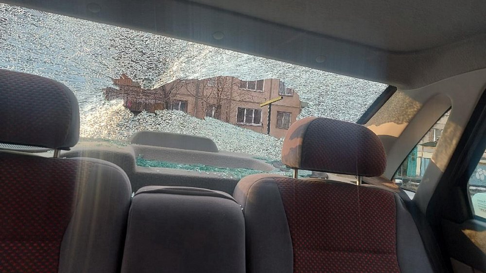 В Магнитогорске назначили наказание мужчине, обстрелявшему автомобиль девушки