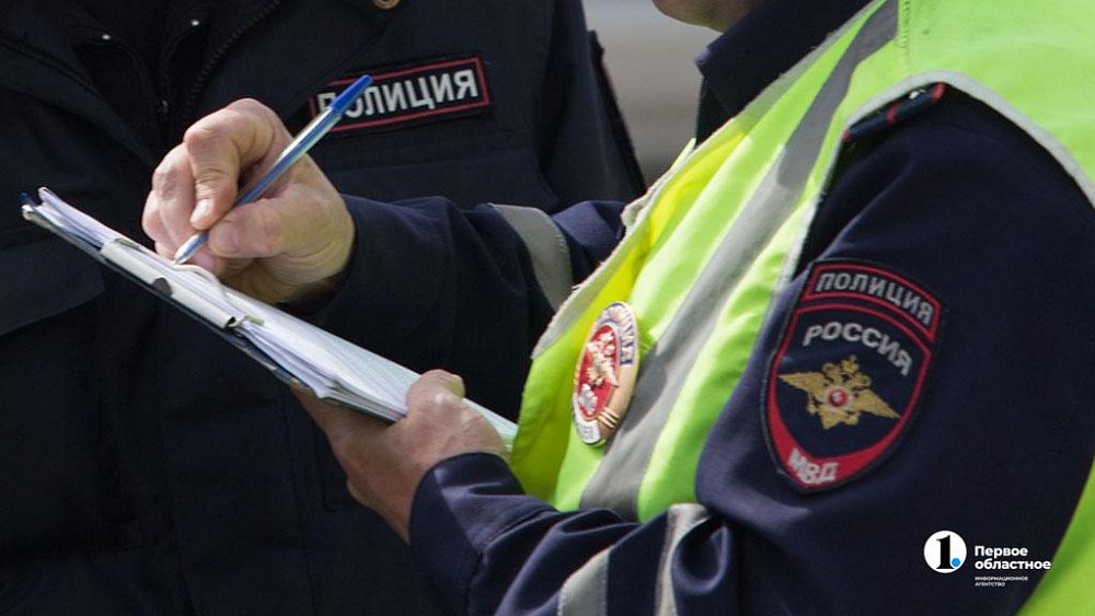 В Челябинске водитель маршрутки сбил женщину с коляской