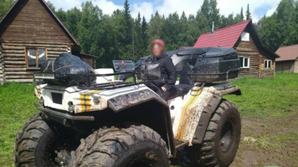 Турист сорвался с Черной скалы на Таганае