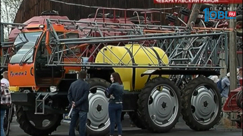 30 лучших фермеров наградили за заслуги перед областью