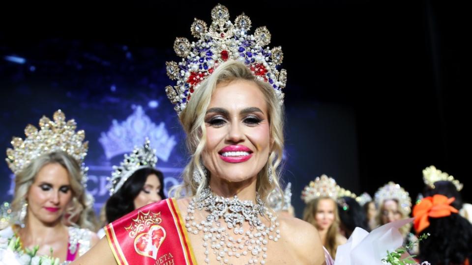 Екатерина Семенова из Магнитогорска стала «Миссис Россия — 2025»