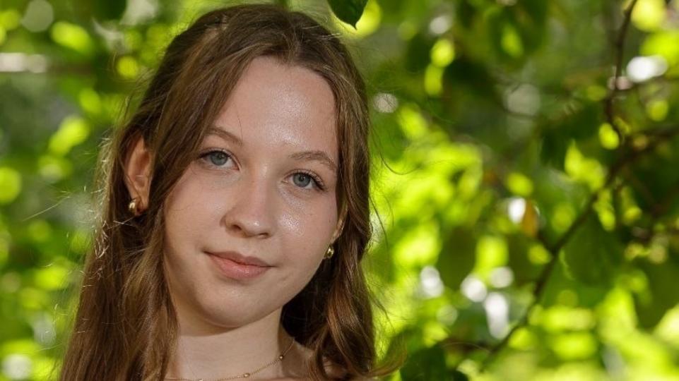 Выпускница из Челябинска рискнула пересдать ЕГЭ и получила 100 баллов