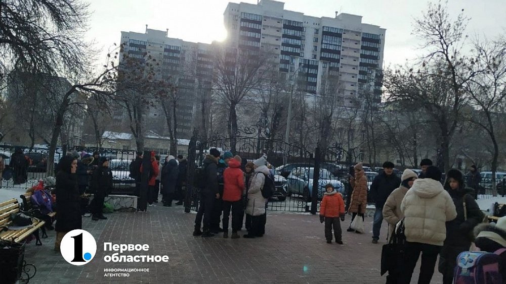 Сотрудники ФСБ нашли подозреваемых в серии «минирований» школ в Челябинской области