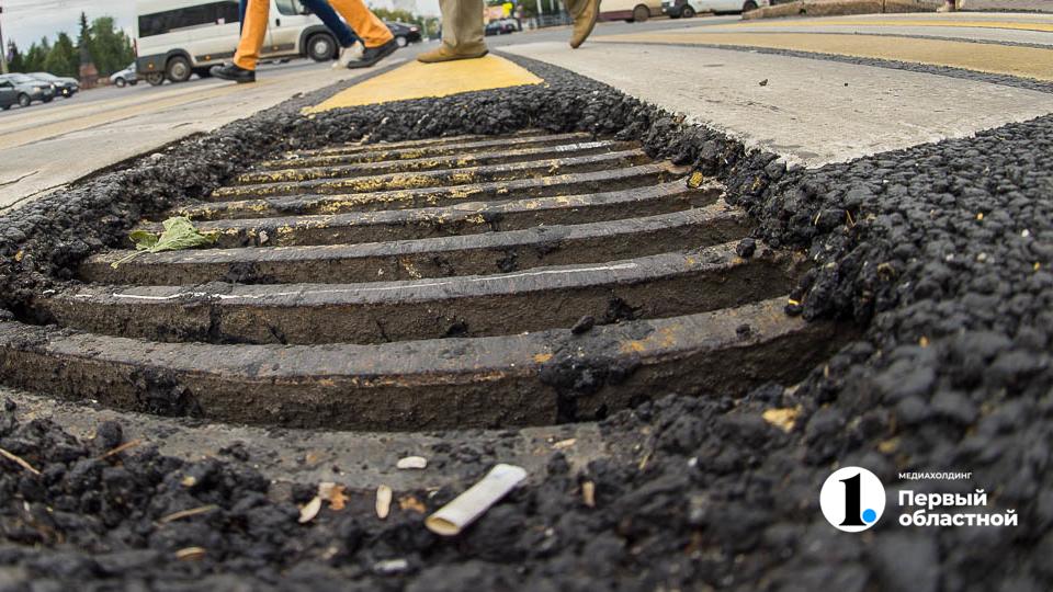 В Челябинске подготовят к началу паводка более двух тысяч ливневок