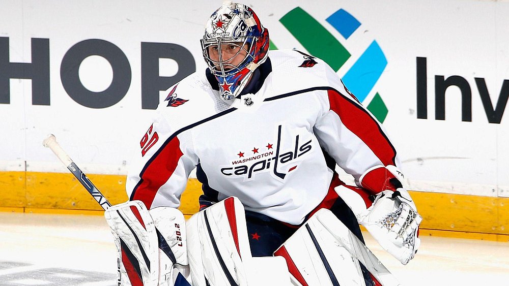 Голкипер «Трактора» Зак Фукале советовался с Евгением Кузнецовым перед переездом в Челябинск