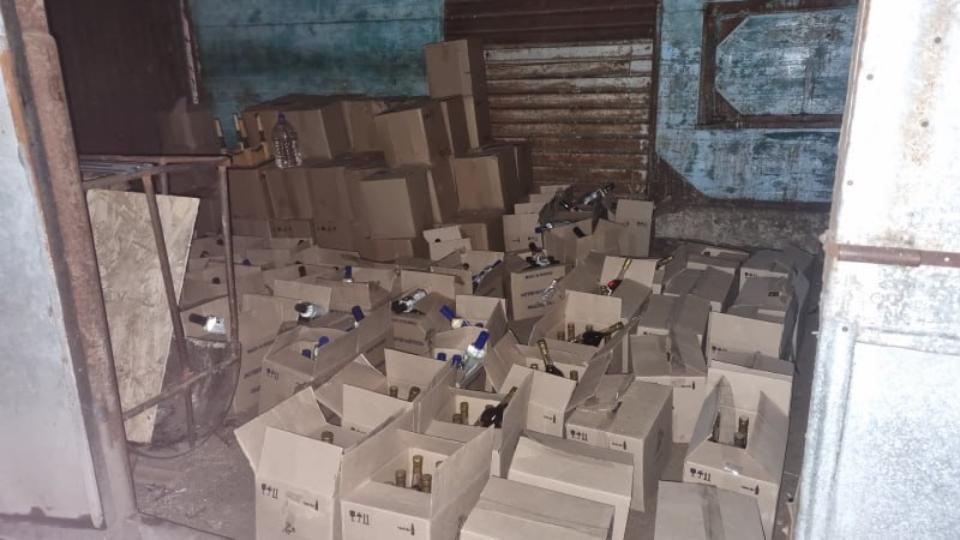 В Троицком районе ликвидирован цех по производству суррогатного алкоголя