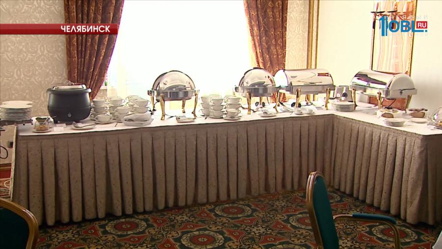 В Челябинск прилетели сборные России и Франции по хоккею