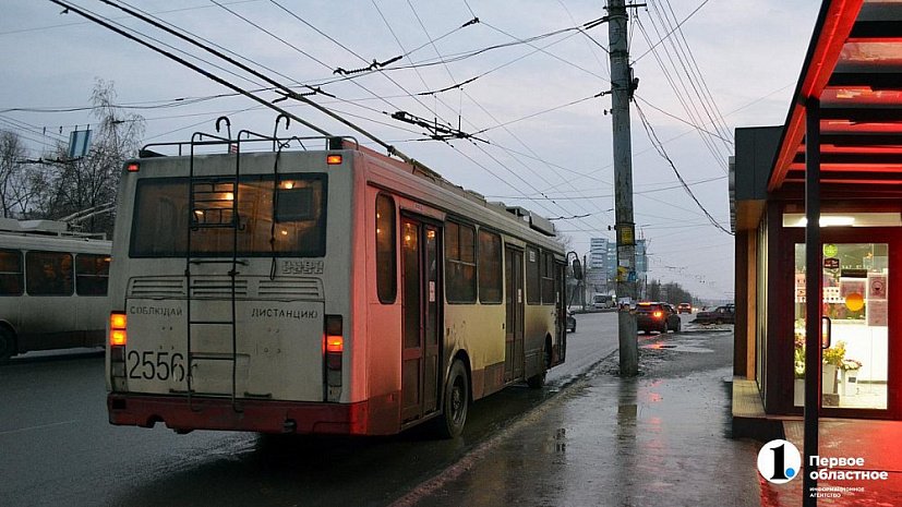 В Челябинске на выходные закроют движение троллейбусов по Комсомольскому проспекту