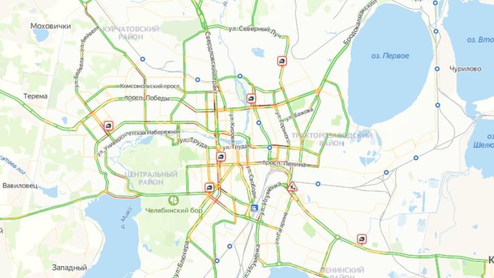 Многочисленные ДТП стали причиной семибалльных пробок в Челябинске