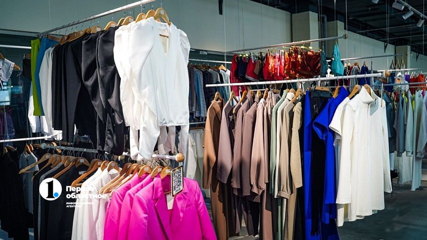 Владельцы бутиков Челябинска назвали причины закрытия модных шоурумов