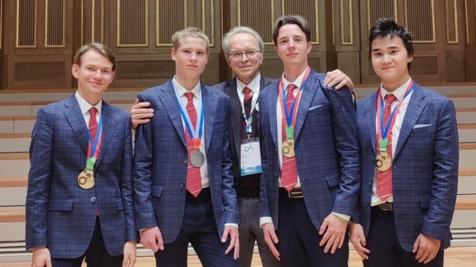 Уроженец Магнитогорска стал победителем Международной олимпиады по химии