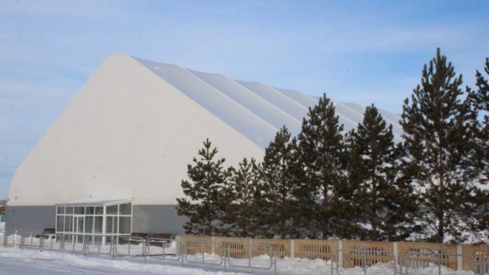 Ледовую арену откроют в Чесменском районе 14 февраля