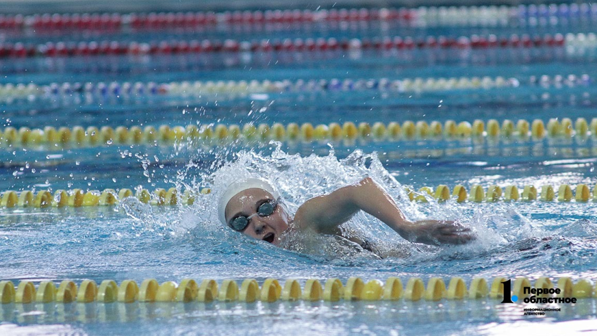 Бассейны Челябинска начали закрывать на лето