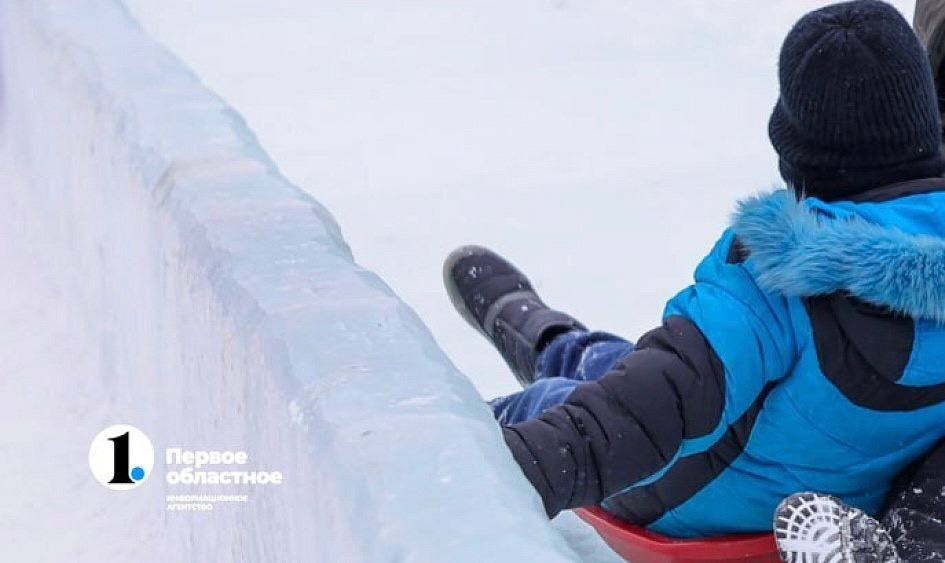 В Челябинской области полиция проводит проверку после перелома позвоночника ребенка на горке