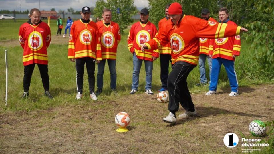 Депутаты Заксобрания в третий раз подряд выиграли турнир по футгольфу