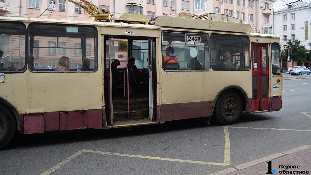 Движение троллейбусов восстановили на Алом поле в Челябинске