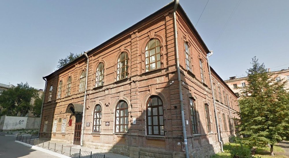 В Челябинске обновляют детскую школу искусств в историческом особняке