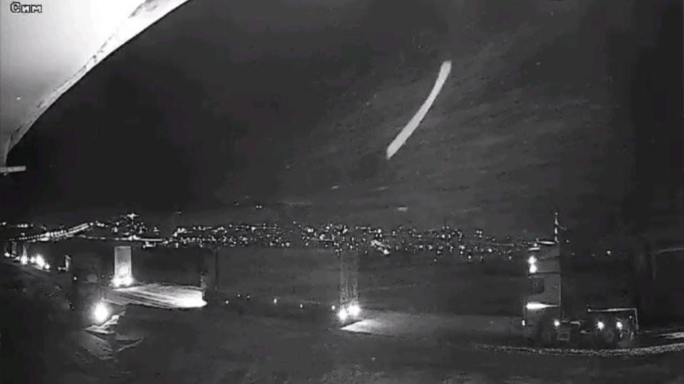 Снегопад и метель парализовали движение на трассе М‑5 в Челябинской области