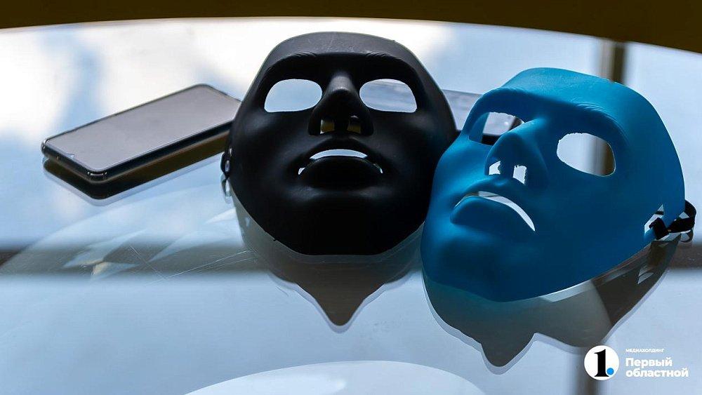 Школьник из Троицка перевел мошенникам 800 тысяч рублей со счета матери