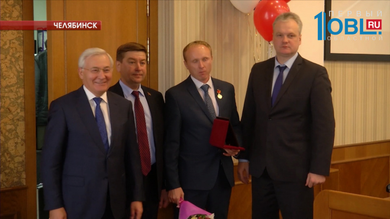 Лучшим дорожникам вручили премию - 25 тысяч рублей 