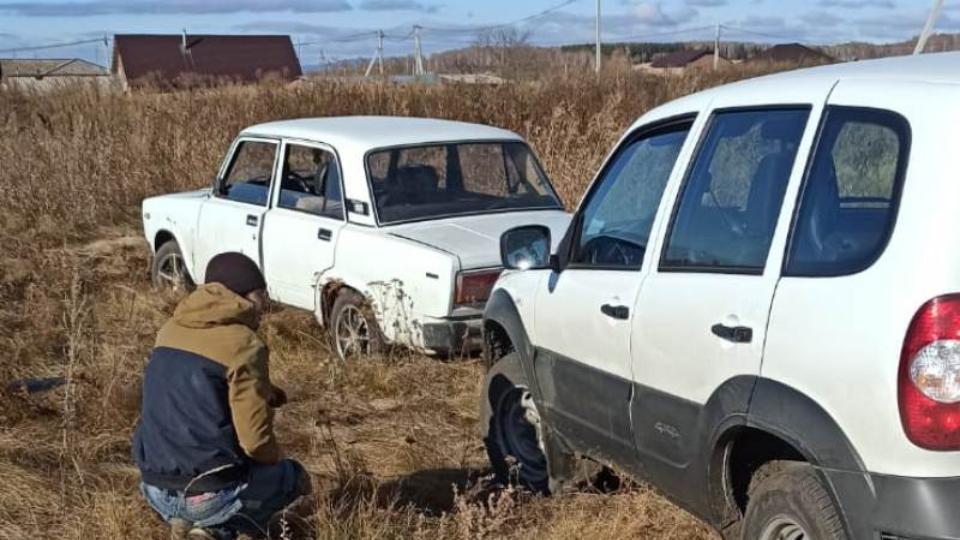 В Челябинской области полицейские задержали пьяного водителя-бесправника