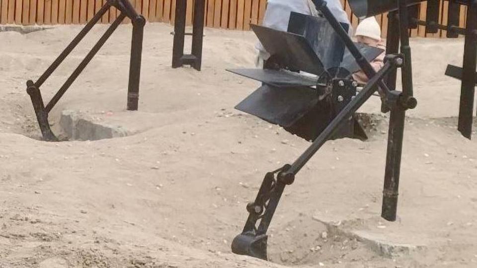 Уголовное дело возбудили после травмирования ребенка в сквере Миасса