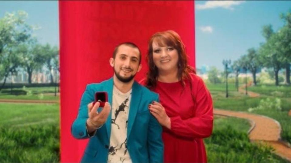 Челябинец сделал предложение своей девушке в эфире федерального телеканала