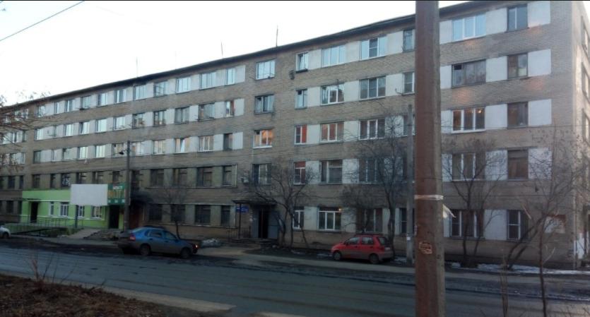 В Челябинске прокуратура проверит состояние старого общежития на улице Мира