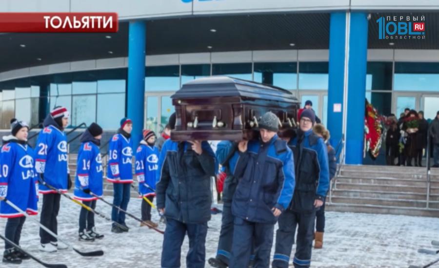 Корреспондент телерадиокомпании "Губерния" Дмитрий Лобанов о церемонии прощания с Геннадием Цыгуровым