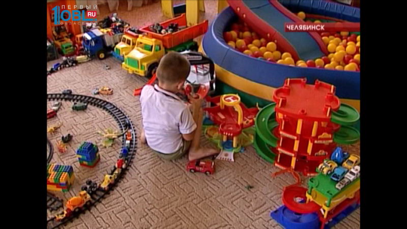 За шестилетним найденышем уже неделю не хотят приезжать родители