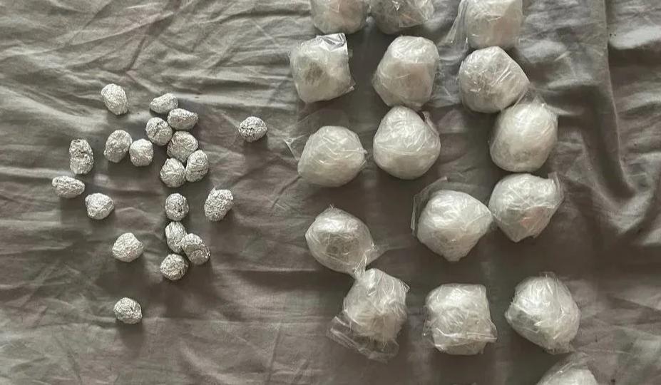 В двух квартирах Челябинска обнаружили нарколаборатории