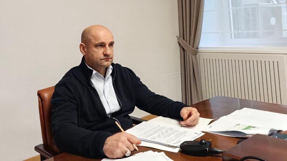 Артем Жога провел дистанционный прием жителей Челябинской области