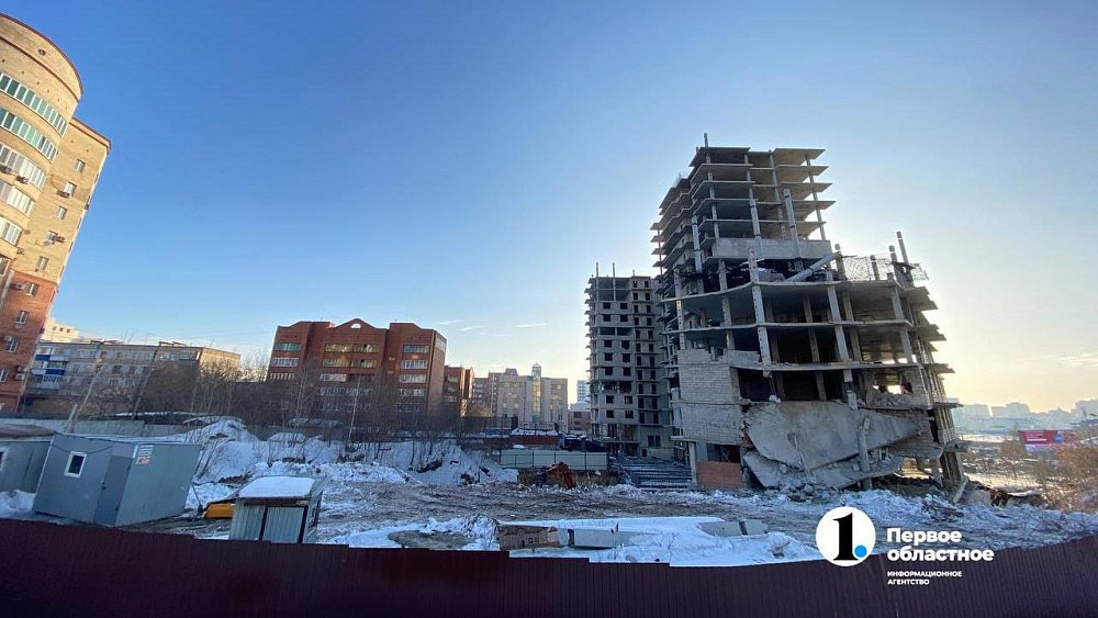 На месте снесенного долгостроя в центре Челябинска возведут 30‑этажный монолитный дом
