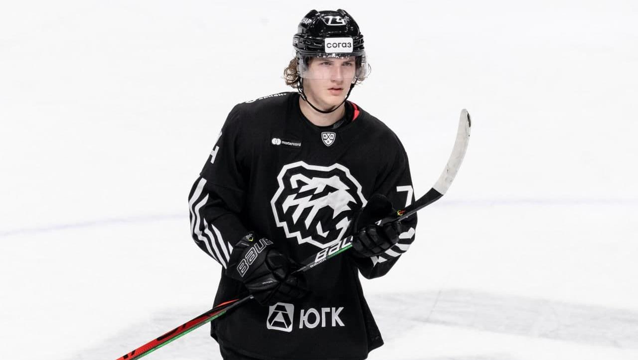 Форвард «Трактора» Виталий Кравцов: «Панарин — приятный человек»