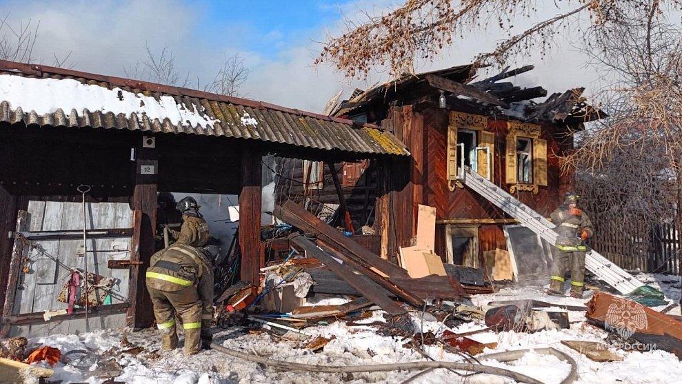 СК начал проверку после смерти пенсионера на пожаре в Кыштыме