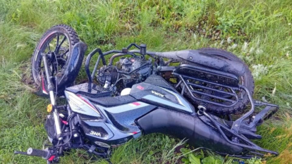 В Челябинской области юный водитель мопеда сбил 10‑летнего пешехода